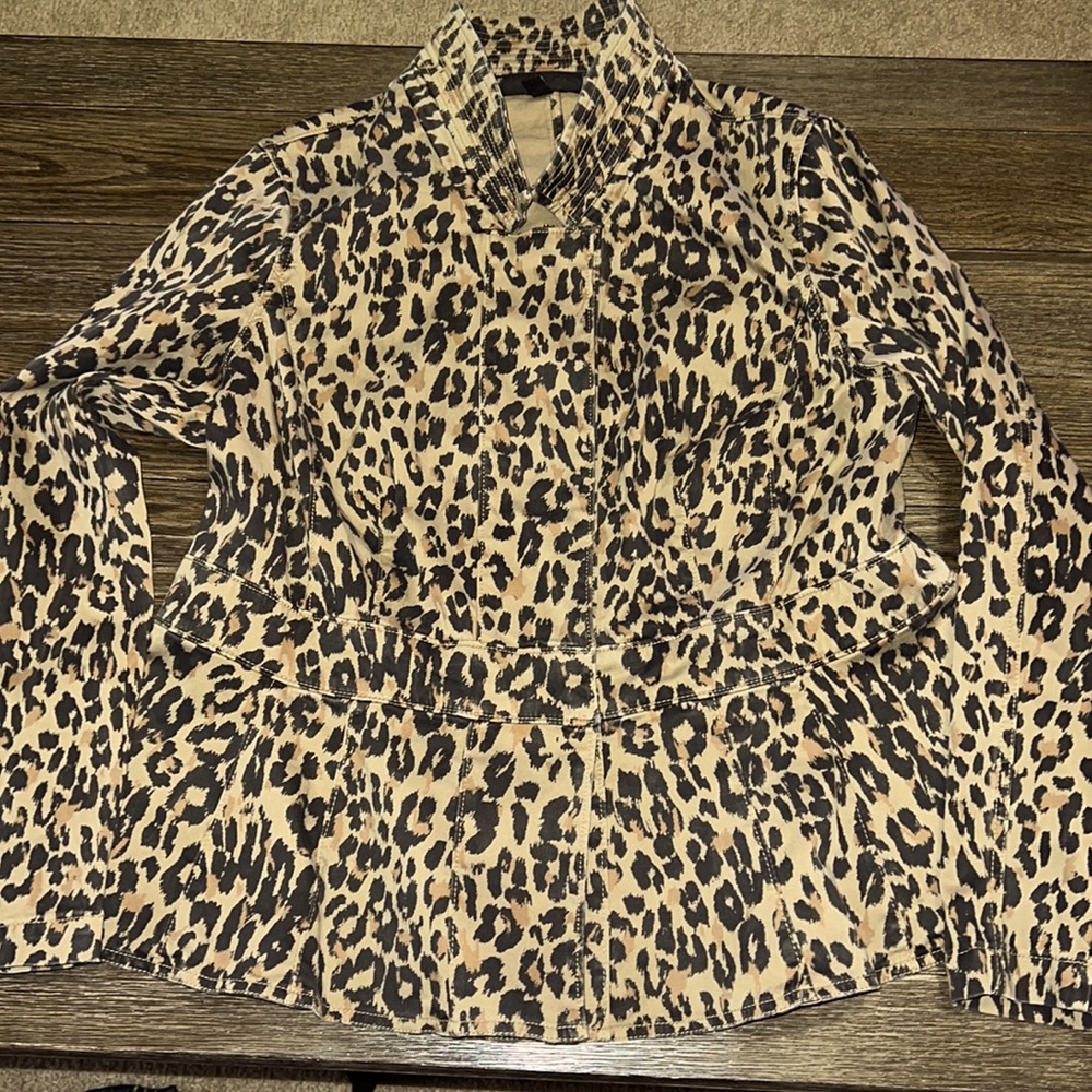 *FINAL SALE* Lane Bryant Leopard Jacket